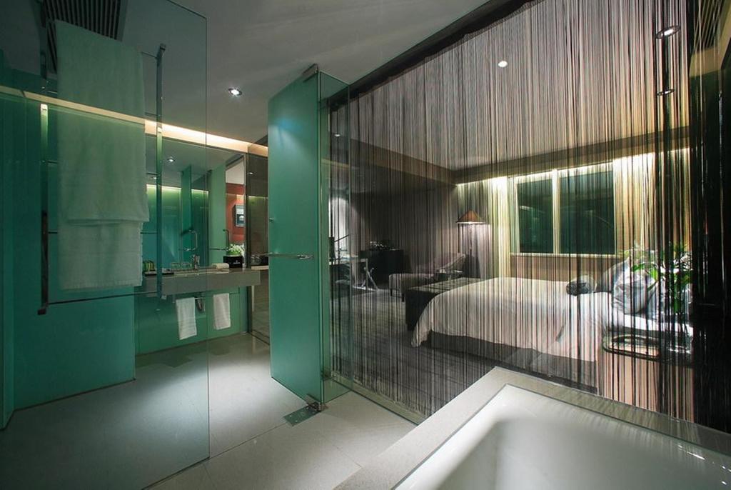 Logosun Hotel Wuhan Exterior photo